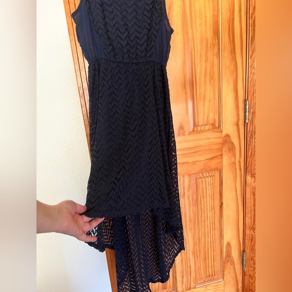 Liberty Love Navy Blue High-Low Sheer Dress Size Medium - Picture 3 of 9